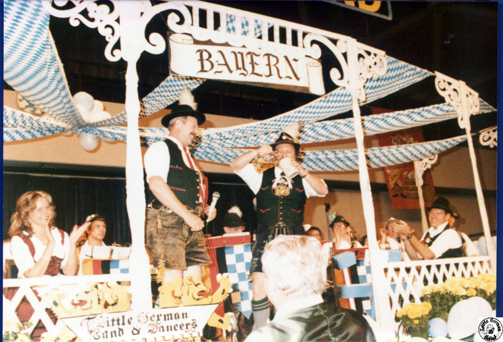 1982 10 02 06 Oktoberfest Civic Center.jpg
